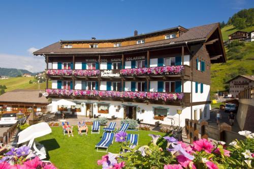 Kristiania Small Dolomites Hotel Hotel